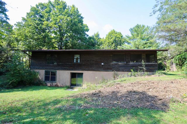 2727 Panhandle Road, Delaware, OH 43015