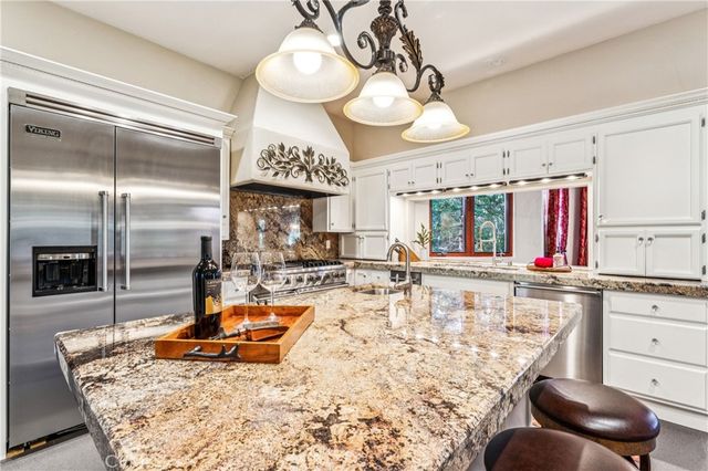 28983 Partridge, Lake Arrowhead, CA 92352