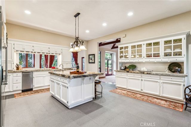 28983 Partridge, Lake Arrowhead, CA 92352