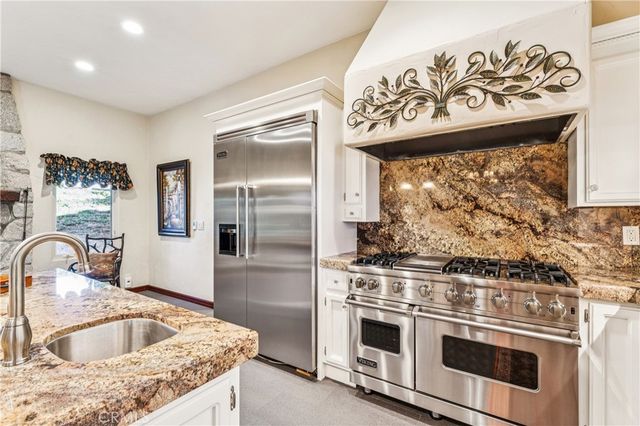 28983 Partridge, Lake Arrowhead, CA 92352