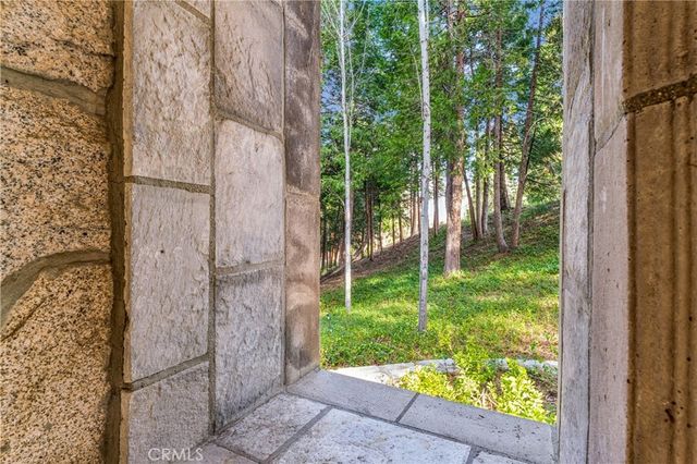 28983 Partridge, Lake Arrowhead, CA 92352