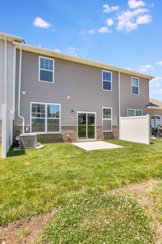 656 Birdie Dr, Spring Hill, TN 37174