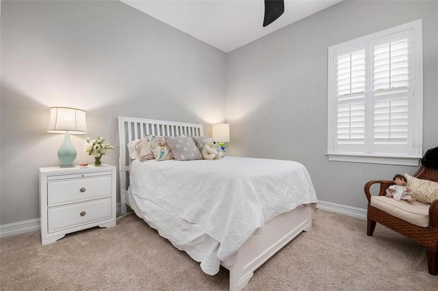 135 PESCADOR PLACE, North Venice, FL 34275