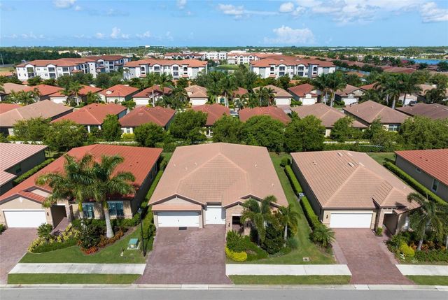 135 PESCADOR PLACE, North Venice, FL 34275