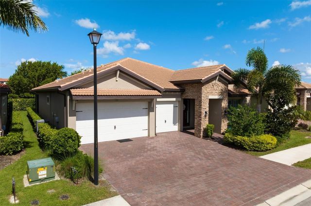 135 PESCADOR PLACE, North Venice, FL 34275