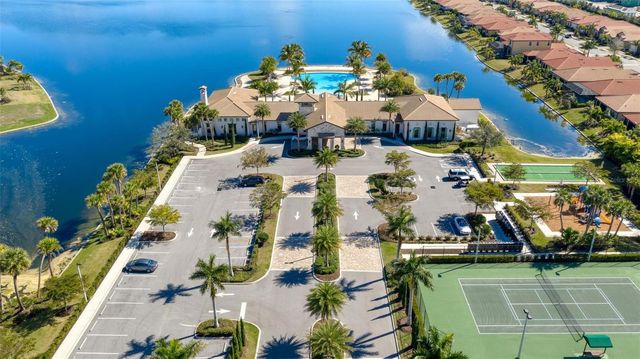 135 PESCADOR PLACE, North Venice, FL 34275