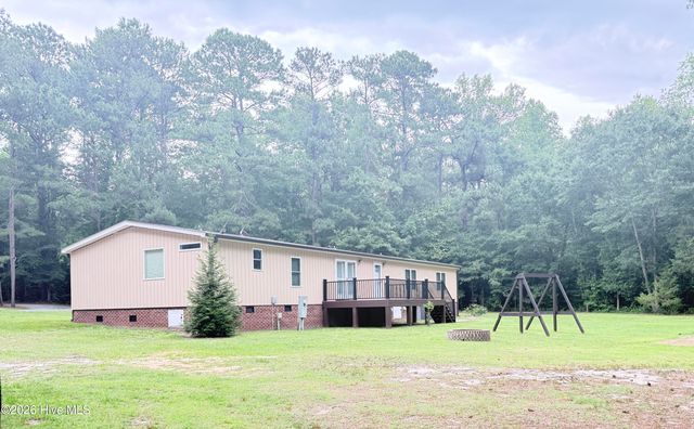 206 Tierra Lane, West End, NC 27376