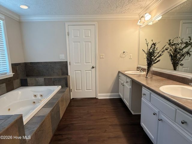 206 Tierra Lane, West End, NC 27376