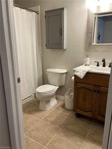 2815 Cypress Trace CIR 2-101, Naples, FL 34119