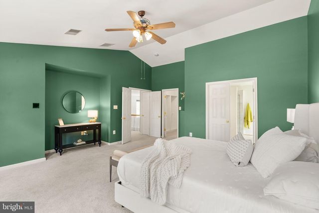 12328 GRIMSBY LN, Bristow, VA 20136