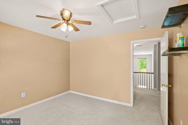 12328 GRIMSBY LN, Bristow, VA 20136
