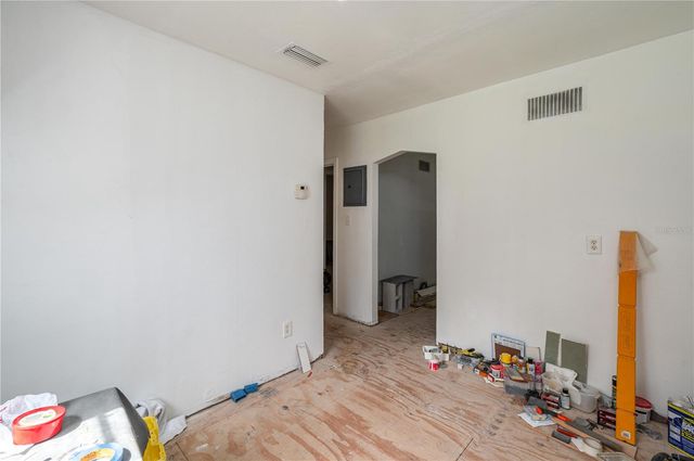 3905 N CLEARFIELD AVE, Tampa, FL 33603