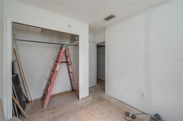 3905 N CLEARFIELD AVE, Tampa, FL 33603