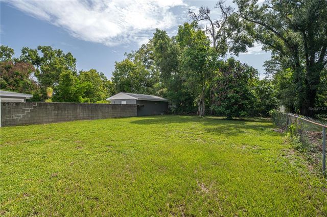 3905 N CLEARFIELD AVE, Tampa, FL 33603