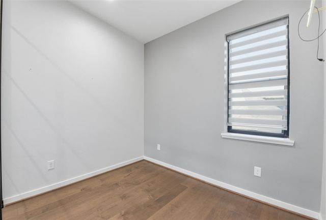 529 Memorial Heights Drive, Houston, TX 77007