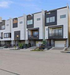 529 Memorial Heights Drive, Houston, TX 77007