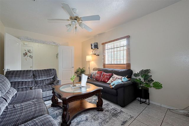 12223 Sharpview Drive, Houston, TX 77072