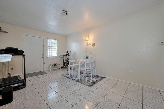 12223 Sharpview Drive, Houston, TX 77072