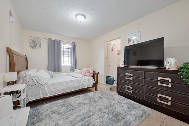 12223 Sharpview Drive, Houston, TX 77072