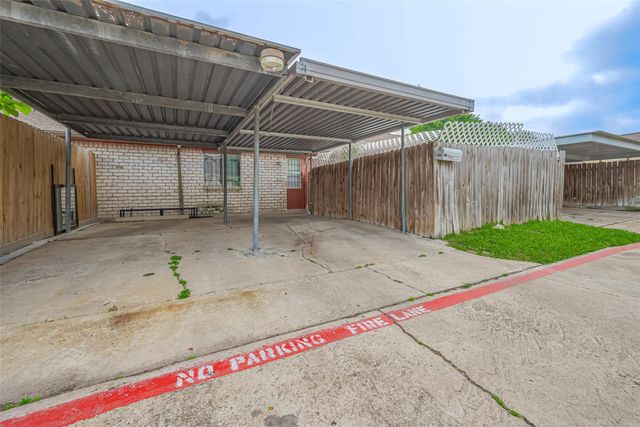 12223 Sharpview Drive, Houston, TX 77072