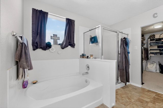 720 Rain Lily Road SW, Los Lunas, NM 87031