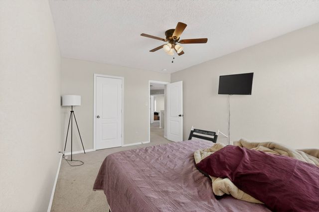 720 Rain Lily Road SW, Los Lunas, NM 87031