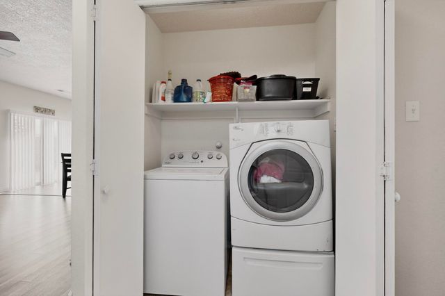 720 Rain Lily Road SW, Los Lunas, NM 87031