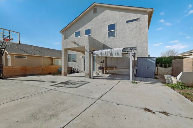 720 Rain Lily Road SW, Los Lunas, NM 87031