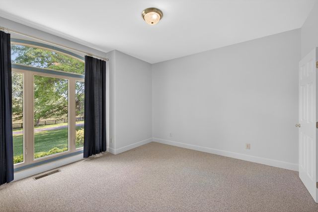 3122 Georgetown Road, Paris, KY 40361