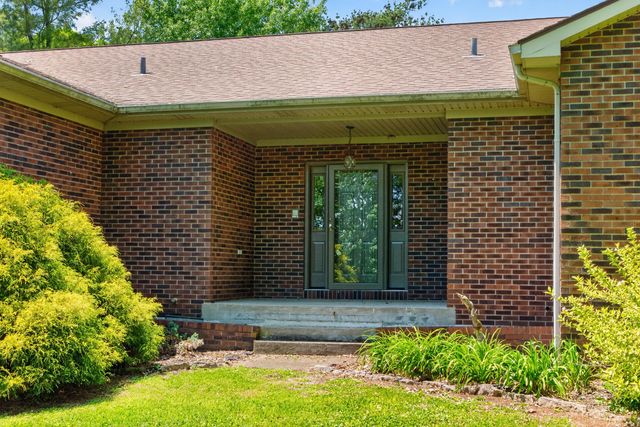 3122 Georgetown Road, Paris, KY 40361