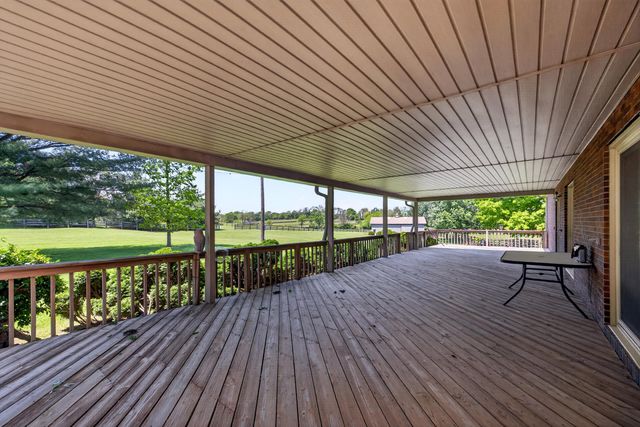 3122 Georgetown Road, Paris, KY 40361