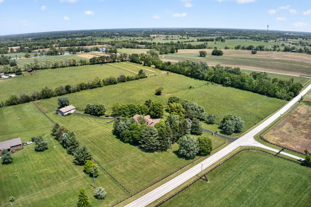 3122 Georgetown Road, Paris, KY 40361