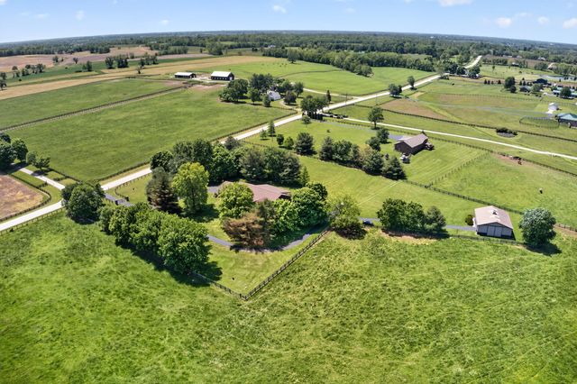 3122 Georgetown Road, Paris, KY 40361