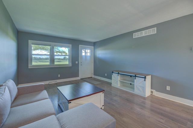 520 W Milwaukee Street, Stoughton, WI 53589