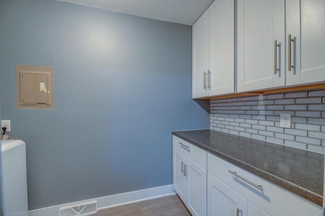 520 W Milwaukee Street, Stoughton, WI 53589