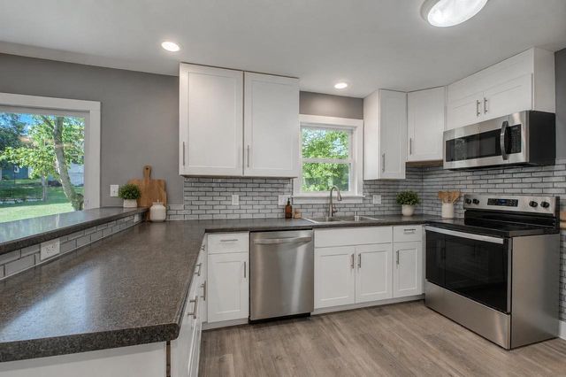 520 W Milwaukee Street, Stoughton, WI 53589