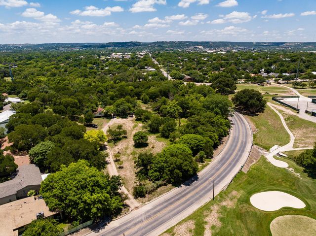 951 Cypress Creek RD, Kerrville, TX 78028