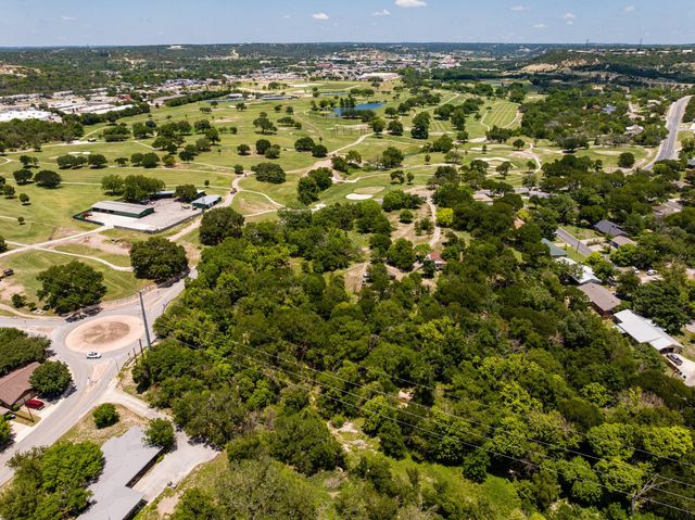951 Cypress Creek RD, Kerrville, TX 78028