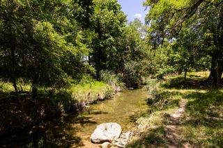 951 Cypress Creek RD, Kerrville, TX 78028