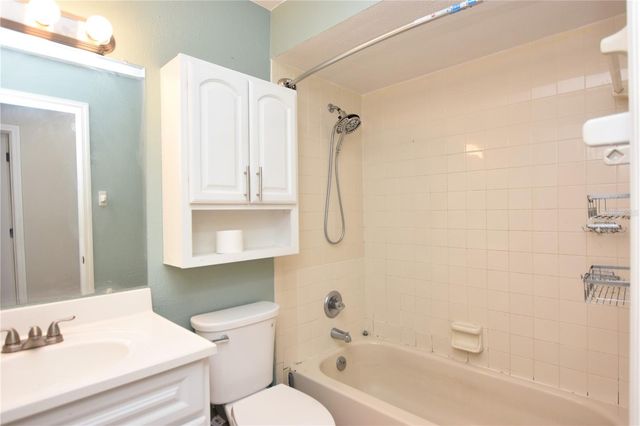 321 LAKE HARRIS DRIVE, Lakeland, FL 33813
