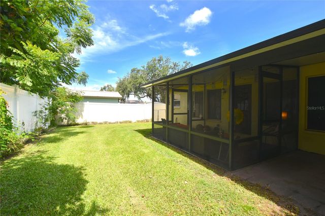 321 LAKE HARRIS DRIVE, Lakeland, FL 33813
