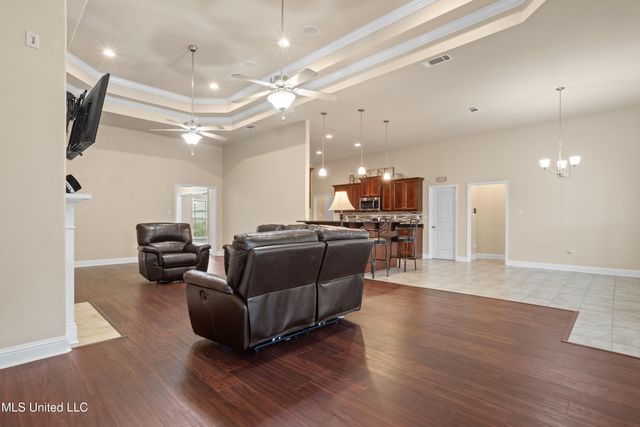 8505 Poplar Trail, Biloxi, MS 39532