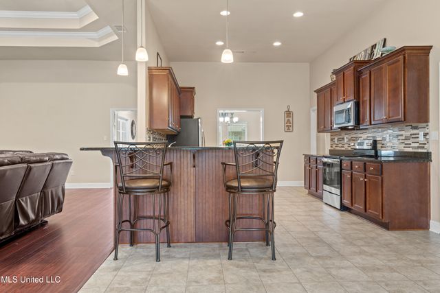 8505 Poplar Trail, Biloxi, MS 39532