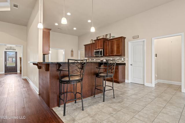 8505 Poplar Trail, Biloxi, MS 39532