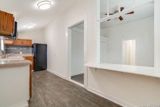 3430 S Flores St Apt 4, San Antonio, TX 78204
