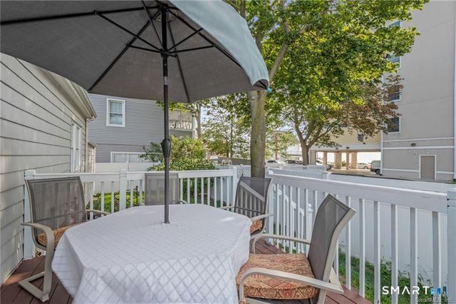 66 California Street, West Haven, CT 06516
