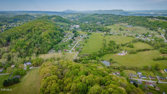 218 Bridwell Heights Road, Kingsport, TN 37664