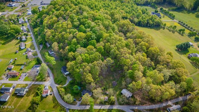 218 Bridwell Heights Road, Kingsport, TN 37664