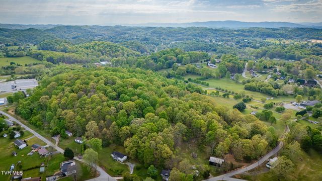 218 Bridwell Heights Road, Kingsport, TN 37664