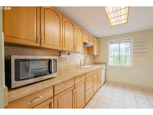 3905 NICHOLSON Rd, Vancouver, WA 98661